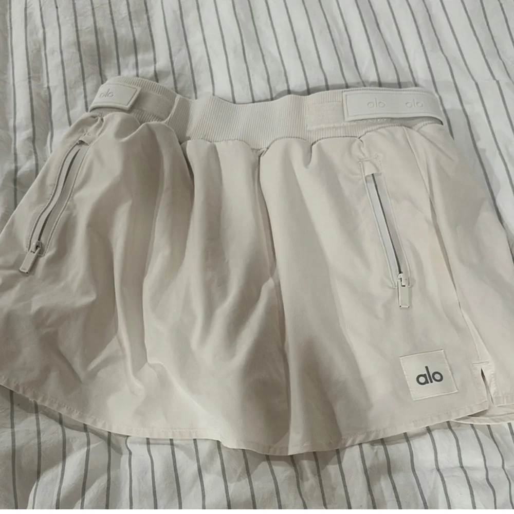 ALO Yoga White Mini Skirt